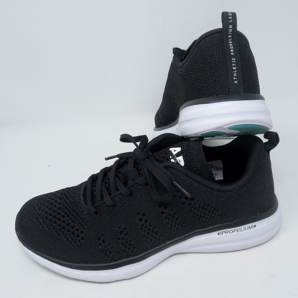 APL Athletic Propulsion Lab Techloom Pro Womens Sz 9.5 Running Shoes Black White